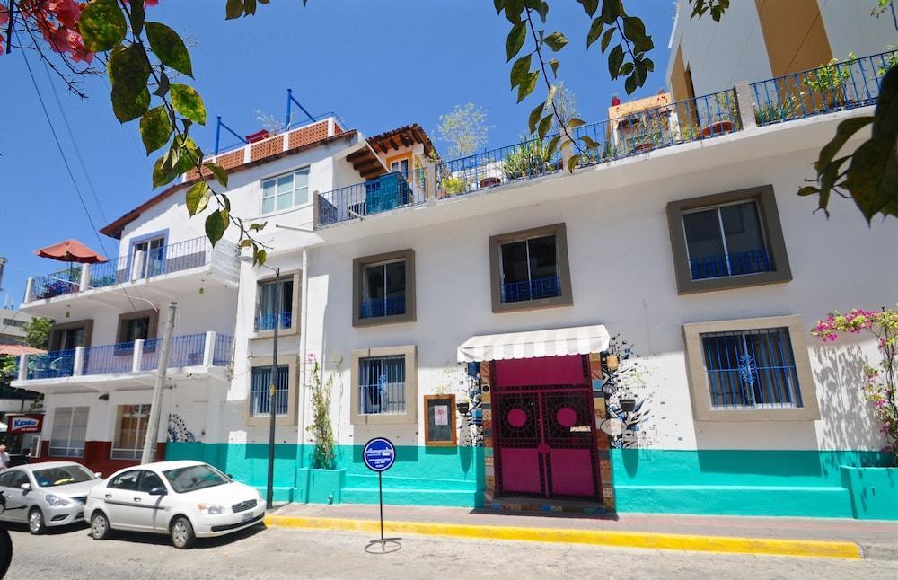 Villa Mercedes Petit Hotel-Adults Only Puerto Vallarta Dış mekan fotoğraf