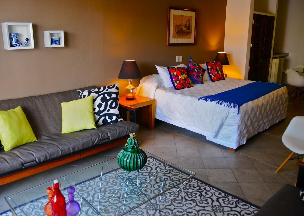 Villa Mercedes Petit Hotel-Adults Only Puerto Vallarta Dış mekan fotoğraf